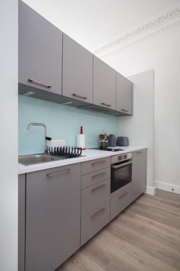 Modern Studio Apartment In Prime Central Location Edimburgo Exterior foto