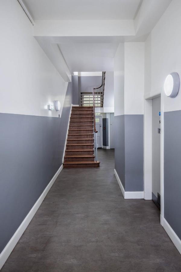 Modern Studio Apartment In Prime Central Location Edimburgo Exterior foto